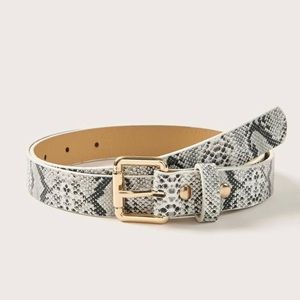 Snakeskin Buckle Belt